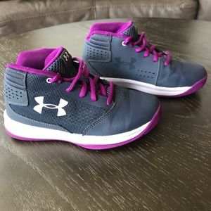 Under armour girls shoes
